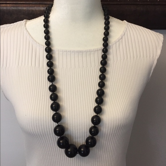 Kenneth Jay Lane Jewelry - Kenneth Lane black “ball” necklace, 16 inch NWOT